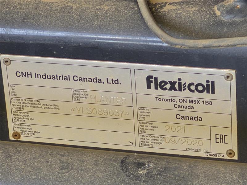 Photo 5. Flexi-Coil 5500 60ft Air Drill