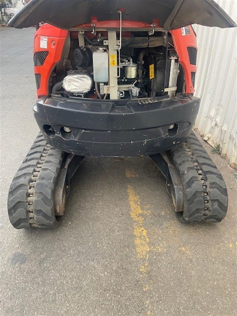 Photo 4. Kubota U25-3 HG Mini Excavator