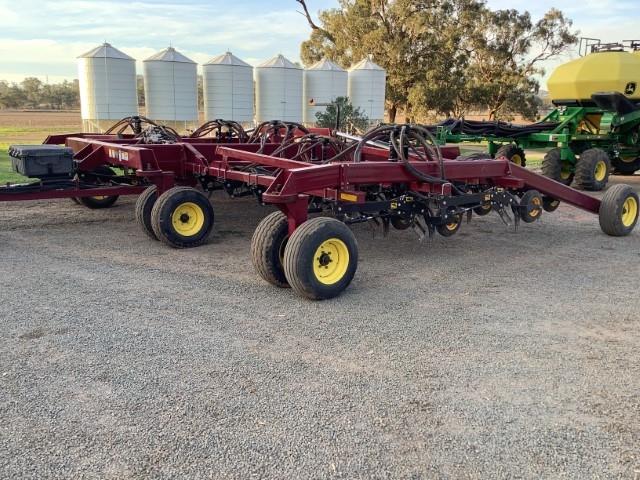 Seed Hawk 30' Air seeder Complete Multi Brand, Seeding Tillage Seed ...