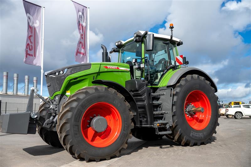 Fendt Vario 1050 Gen3 Tractor FWA/4WD