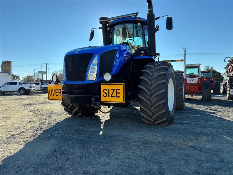 NEW HOLLAND T9.505 tractor