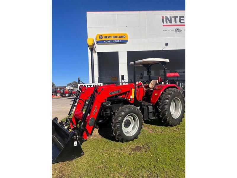 Case IH JXM 90 tractor with Challeng...