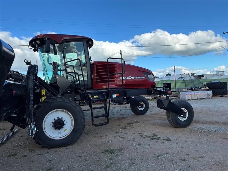MACDON M1170