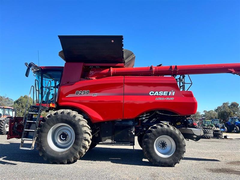 2021 CASE IH 8250