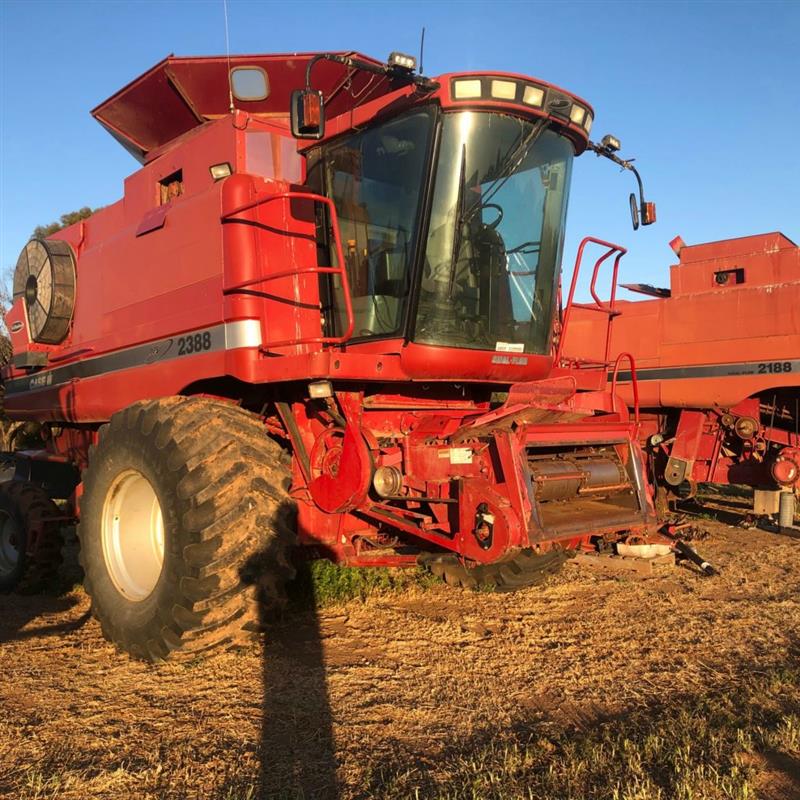 Case IH 2388 combine harvester, Harvesters Case IH VIC | Power Farming