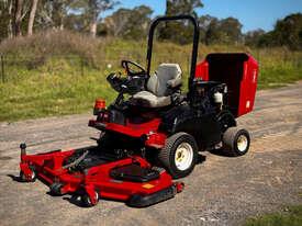 Toro 3200 Front Deck Lawn Equipment