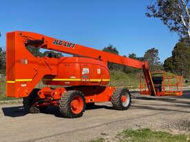 JLG 800AJ Boom Lift Access