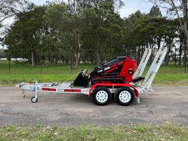 Toro TX1000 Skid Steer Loader