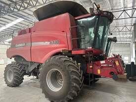 Case IH 6130 Combines harvester