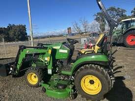 John Deere 2025R lawn mower