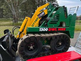 Kanga DT725 Skid Steer Loader