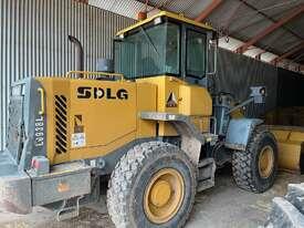 SDLG LG938L wheel loader