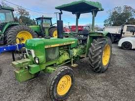 John Deere 1130 compact ut tractor