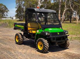 John Deere Gator XUV855A ATV