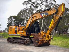 Caterpillar 323F Tracked-Excav Excavator