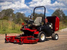 Toro 3200 Front Deck Lawn Equipment