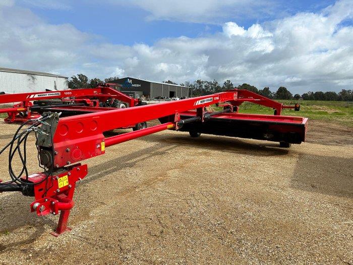 Photo 1. Massey Ferguson 1316S mower conditioner