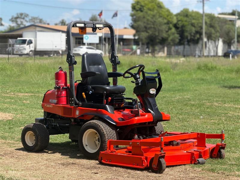 Kubota F3690 72inch diesel out front deck ride on lawn mower