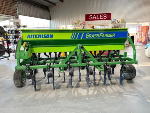 Photo 1. Aitchison 3018C airseeder