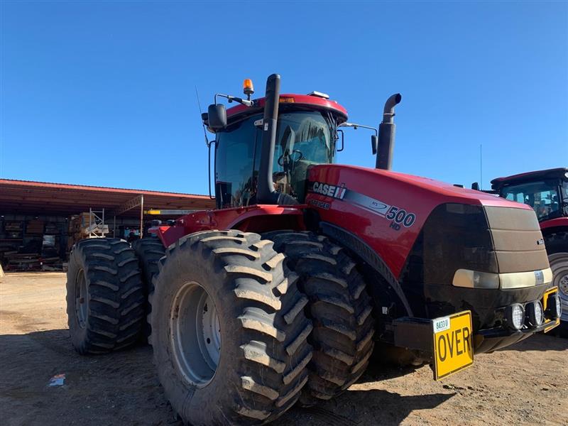 Photo 1. Case IH Steiger 500HD tractor