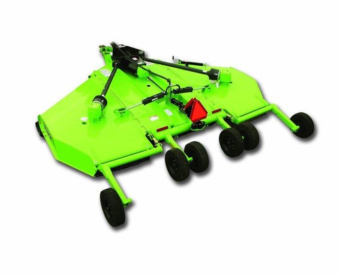 Photo 1. Schulte GX-150 rotary cutter