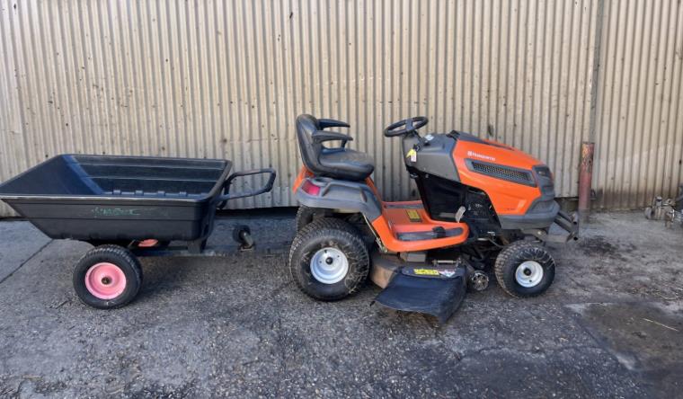Husqvarna TS 342 ride on mower
