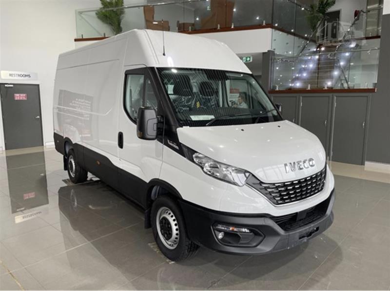 Iveco Daily 35S14 truck