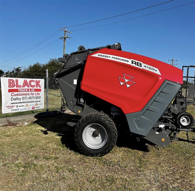 Massey Ferguson RB 4160V round baler