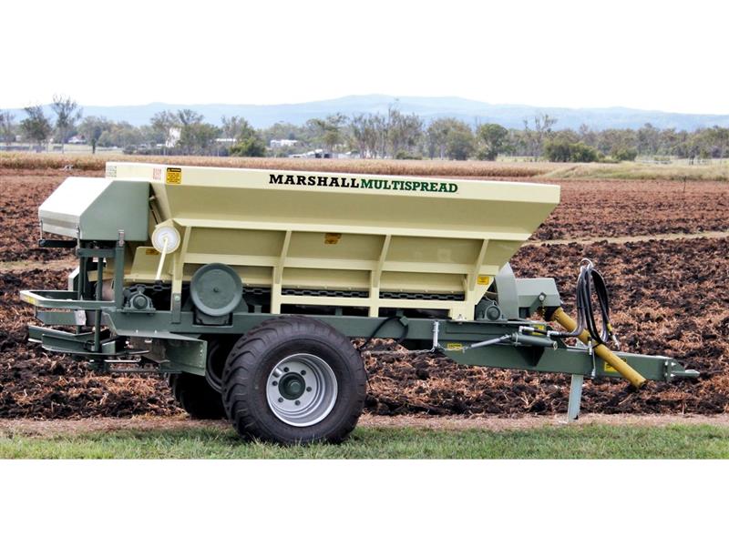 Photo 1. Marshall 825T spreader