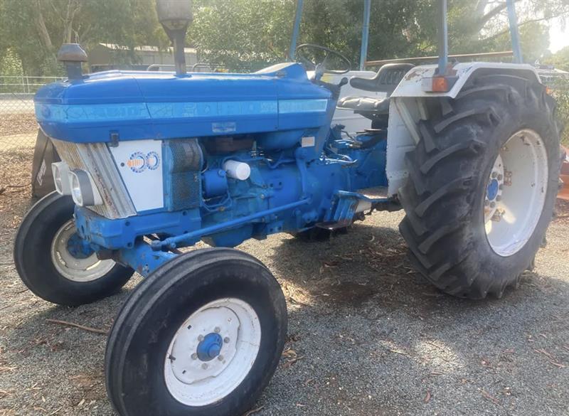 Photo 1. Ford 4610 Tractor