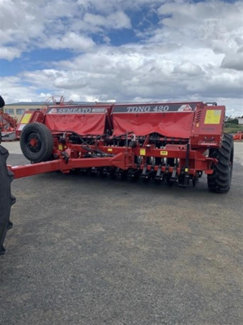 Semeato TDNG420 seed drill