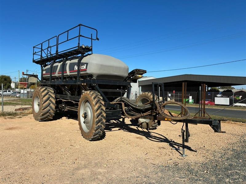 Flexi-Coil 5560 tbh airseeder