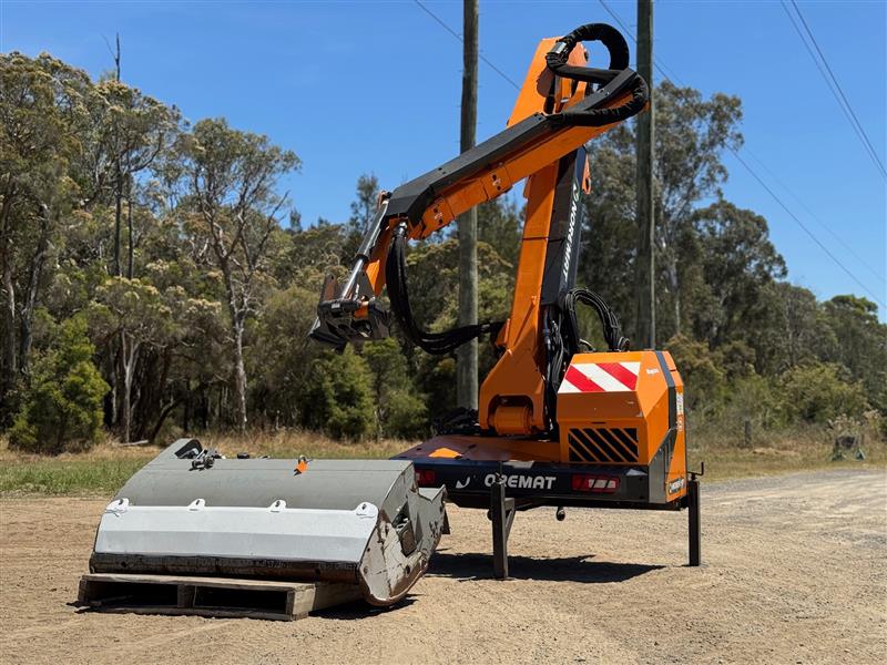 Niremat Magistra M61TG flail side reach arm remot control mower slasher