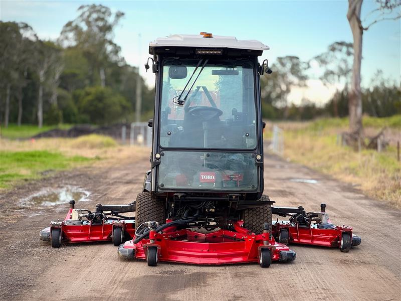 Toro Groundsmaster 4010D wide area r...