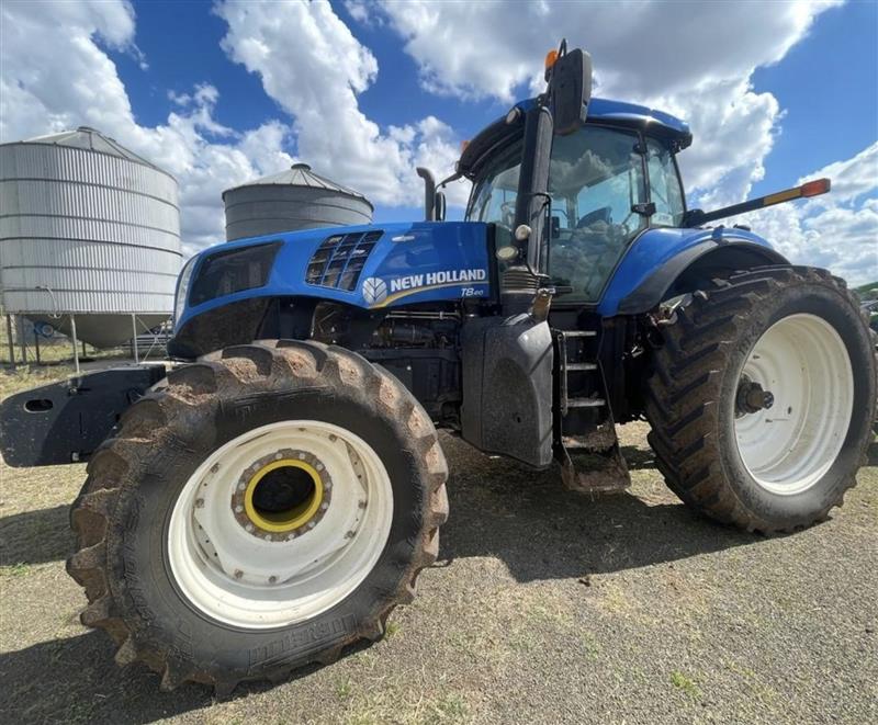 New Holland T8.410 tractor