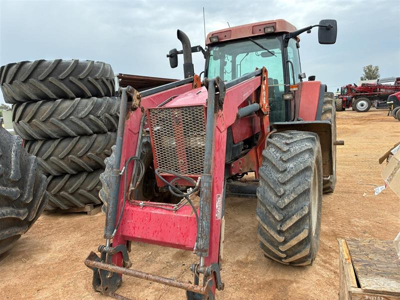 Case IH MX150 tractor