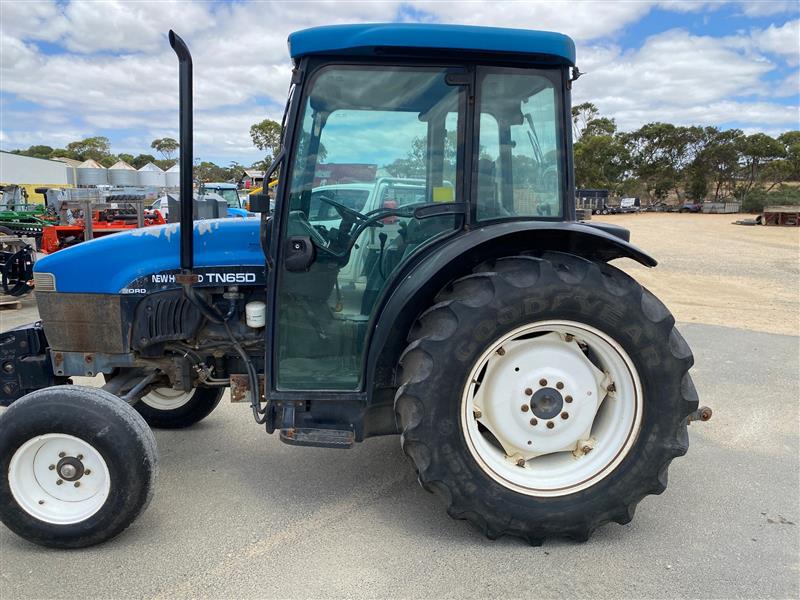 New Holland TN65D cab tractor
