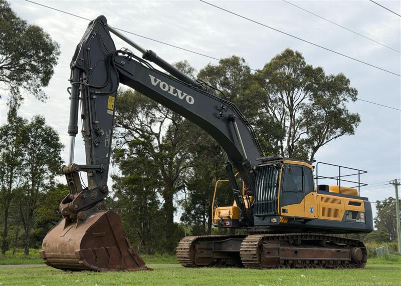 Volvo EC480DL 48T excavator