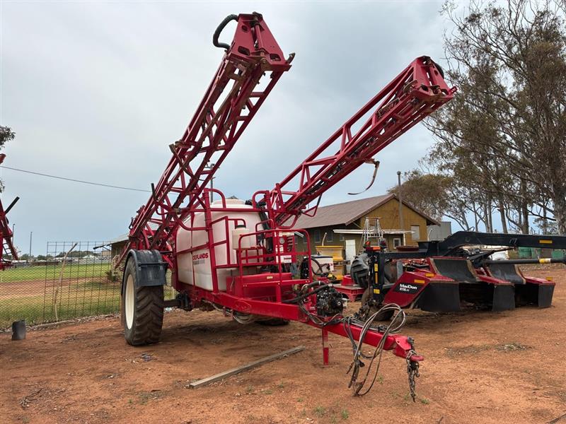 Croplands Pegasus 6036 boom sprayer