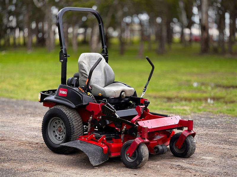 Toro ZMaster 3000 Series diesel commercial zero turn ride on lawn mower