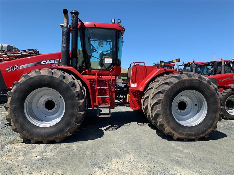 Case IH Steiger 485 tractor