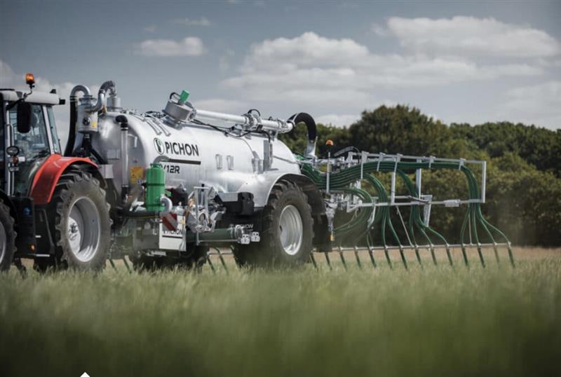 Pichon SV range Slurry tanker