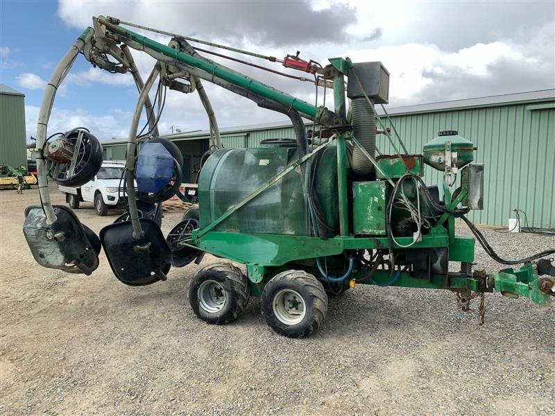 Green Tech 2000L trailing sprayer