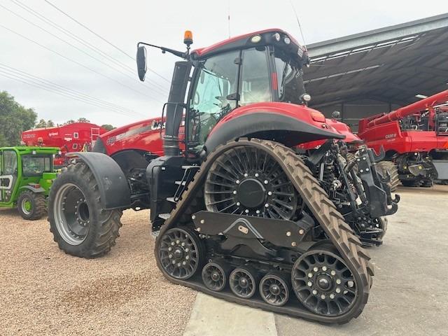 Case IH Magnum Rowtrac 380 track tractor