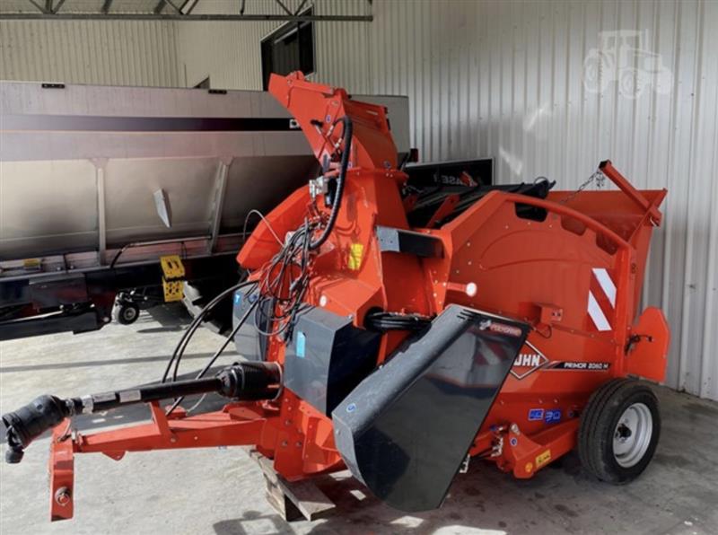 Kuhn Primor 2060M feeder