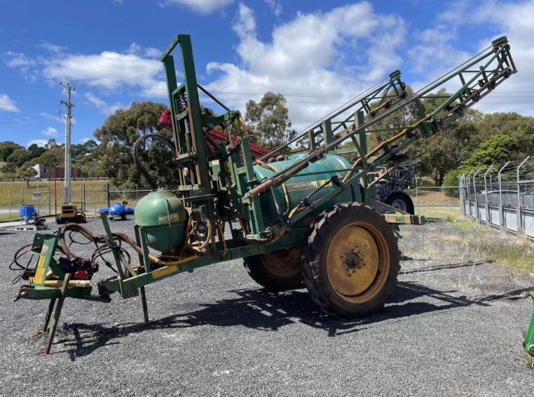 Goldacres Prairie Trail sprayer