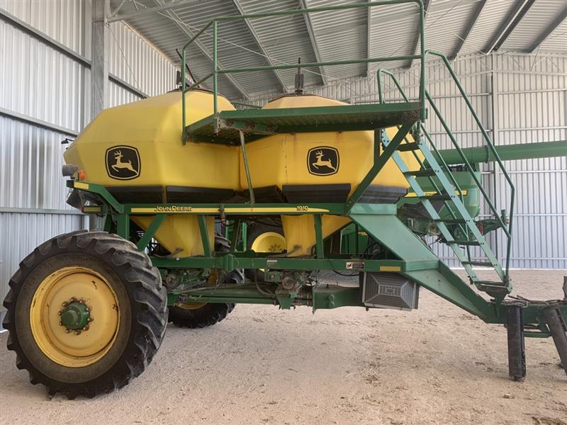 John Deere 1910 airseeder, Seeding Tillage John Deere VIC | Power Farming