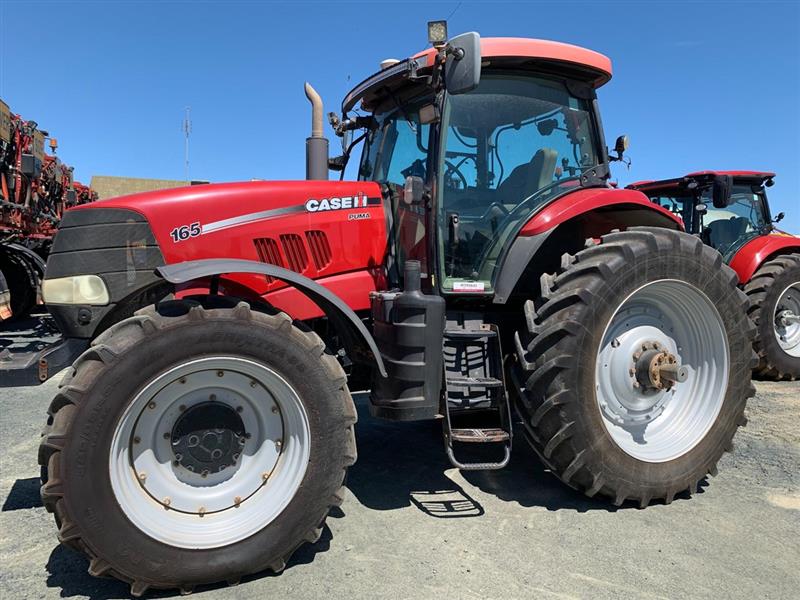 Case IH Puma 165 tractor