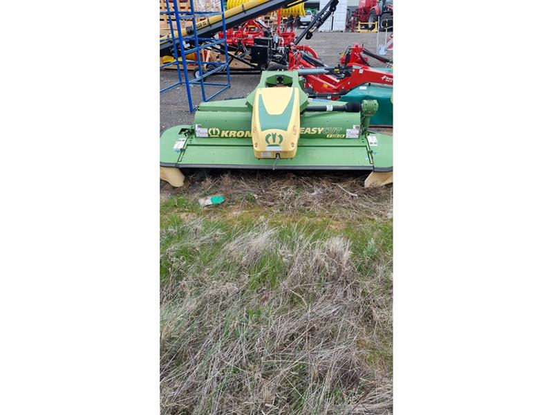 Krone EC320 front mower