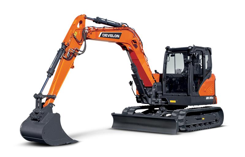 Develon DX89R-7 8.9T tracked excavator